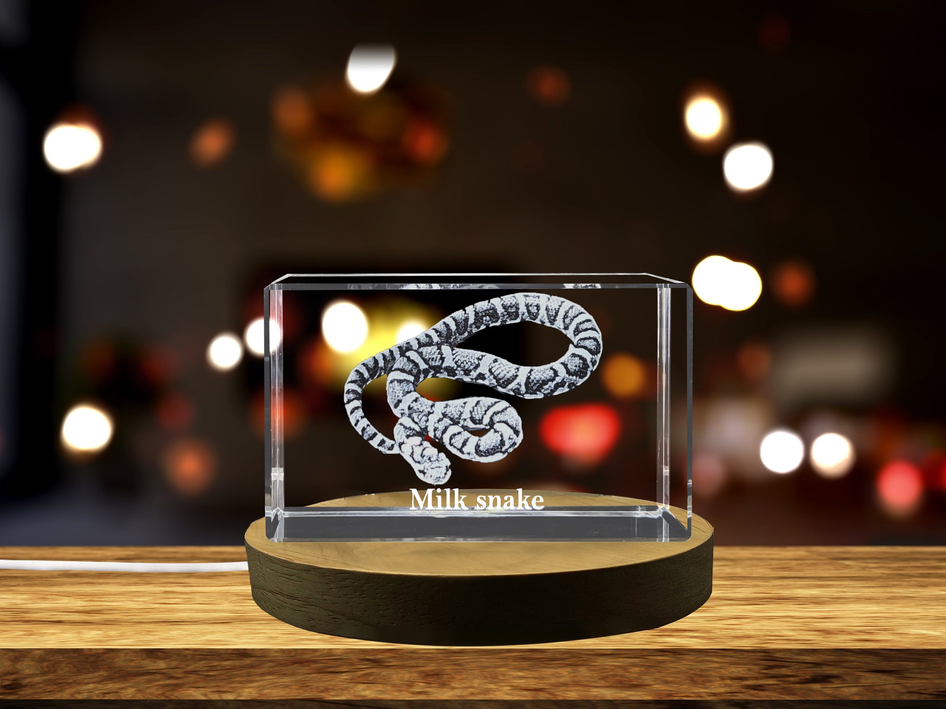 High-Quality Photo Printing & Personalized Gifts - Enchanting 3D Engraved Crystal | Milk Snake | FreezePIX