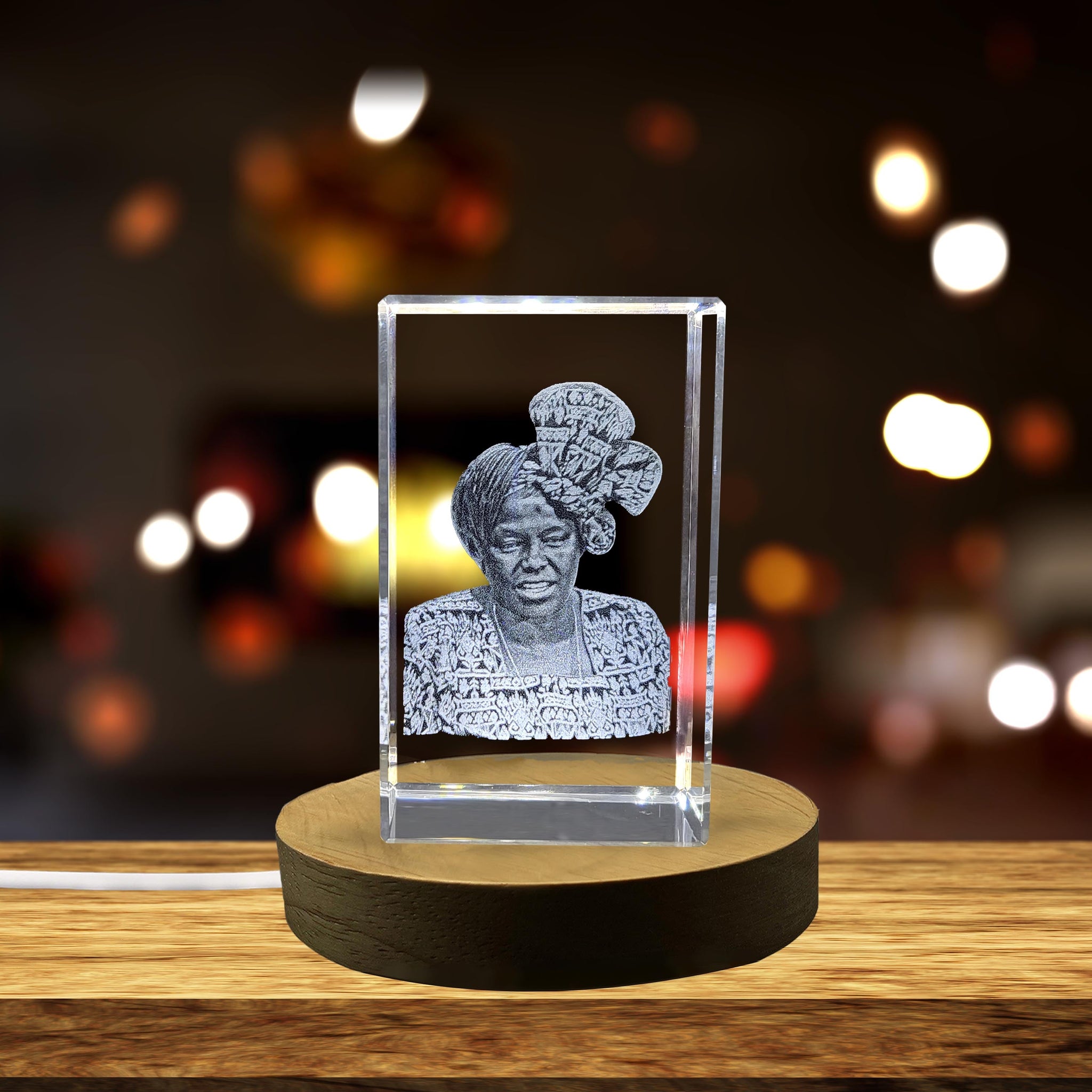 High-Quality Photo Printing & Personalized Gifts - Wangari Maathai 3D Engraved Crystal - Celebrate the Legacy of the "Mother of Trees" | FreezePIX
