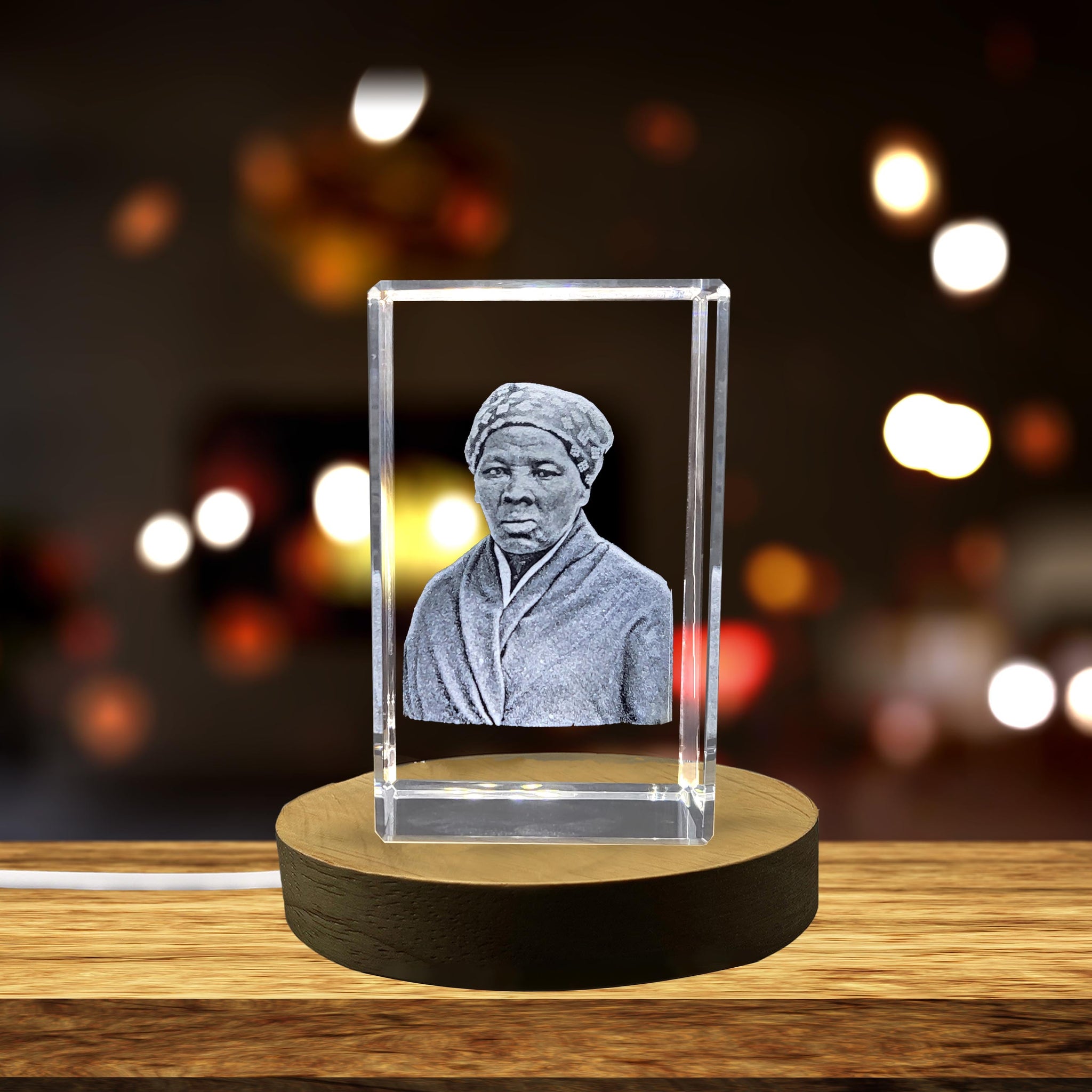 High-Quality Photo Printing & Personalized Gifts - Harriet Tubman 3D Engraved Crystal - Celebrate the Legacy of the "Moses of Her People" | FreezePIX
