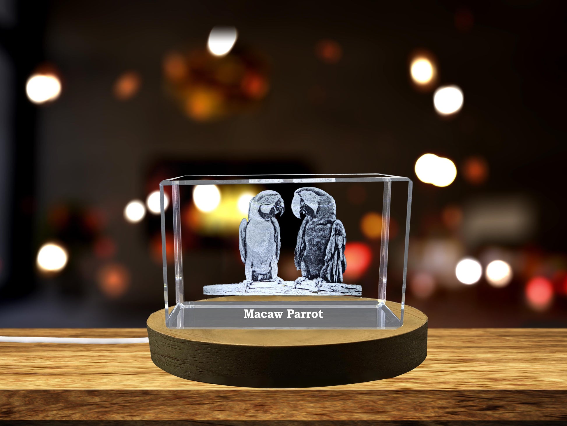 High-Quality Photo Printing & Personalized Gifts - Vivacious Crystal Macaw Sculpture - A Feathered Masterpiece of Miniature Realism | FreezePIX
