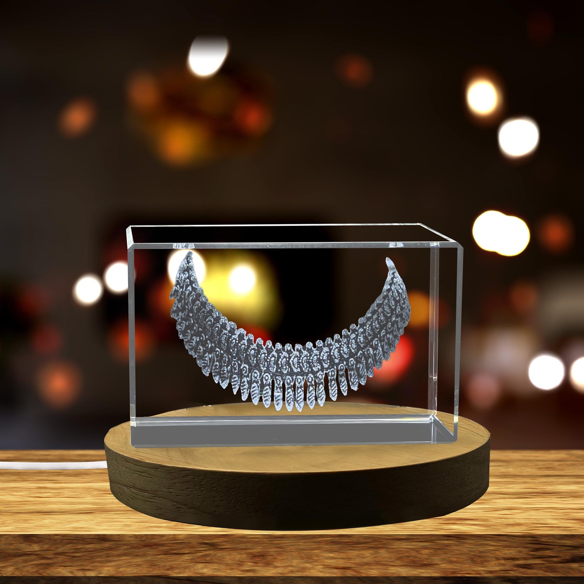 High-Quality Photo Printing & Personalized Gifts - Striking Design: 3D Engraved Crystal Plastron Necklace | FreezePIX