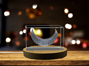High-Quality Photo Printing & Personalized Gifts - Striking Design: 3D Engraved Crystal Plastron Necklace | FreezePIX