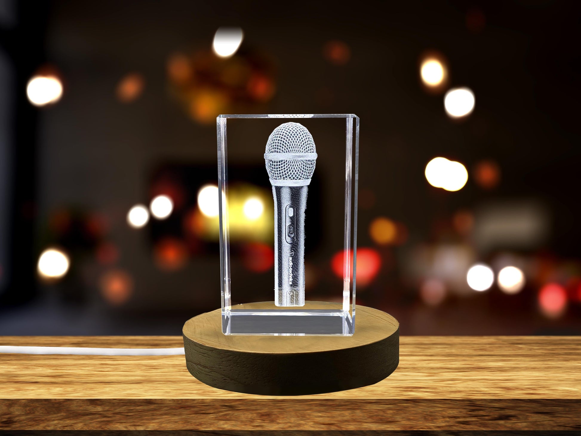High-Quality Photo Printing & Personalized Gifts - A Faceted Crystal Dynamic Microphone - A Hyper-Realistic Audio Tribute | FreezePIX