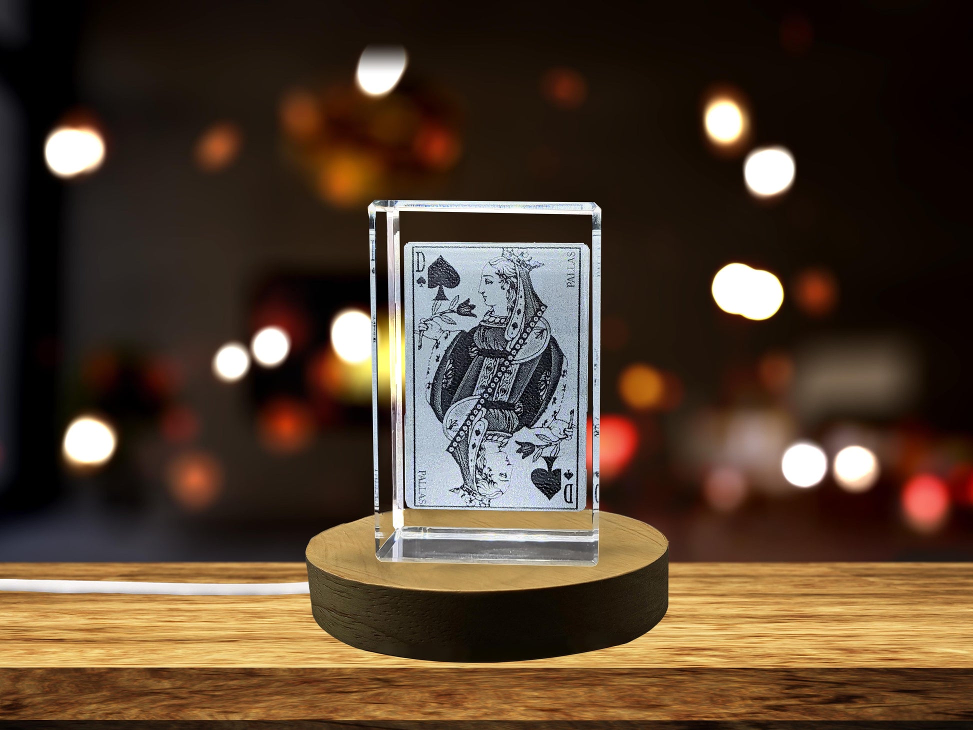High-Quality Photo Printing & Personalized Gifts - Trefle Lady Game Card - Captivating 3D Engraved Crystal Collectible | FreezePIX