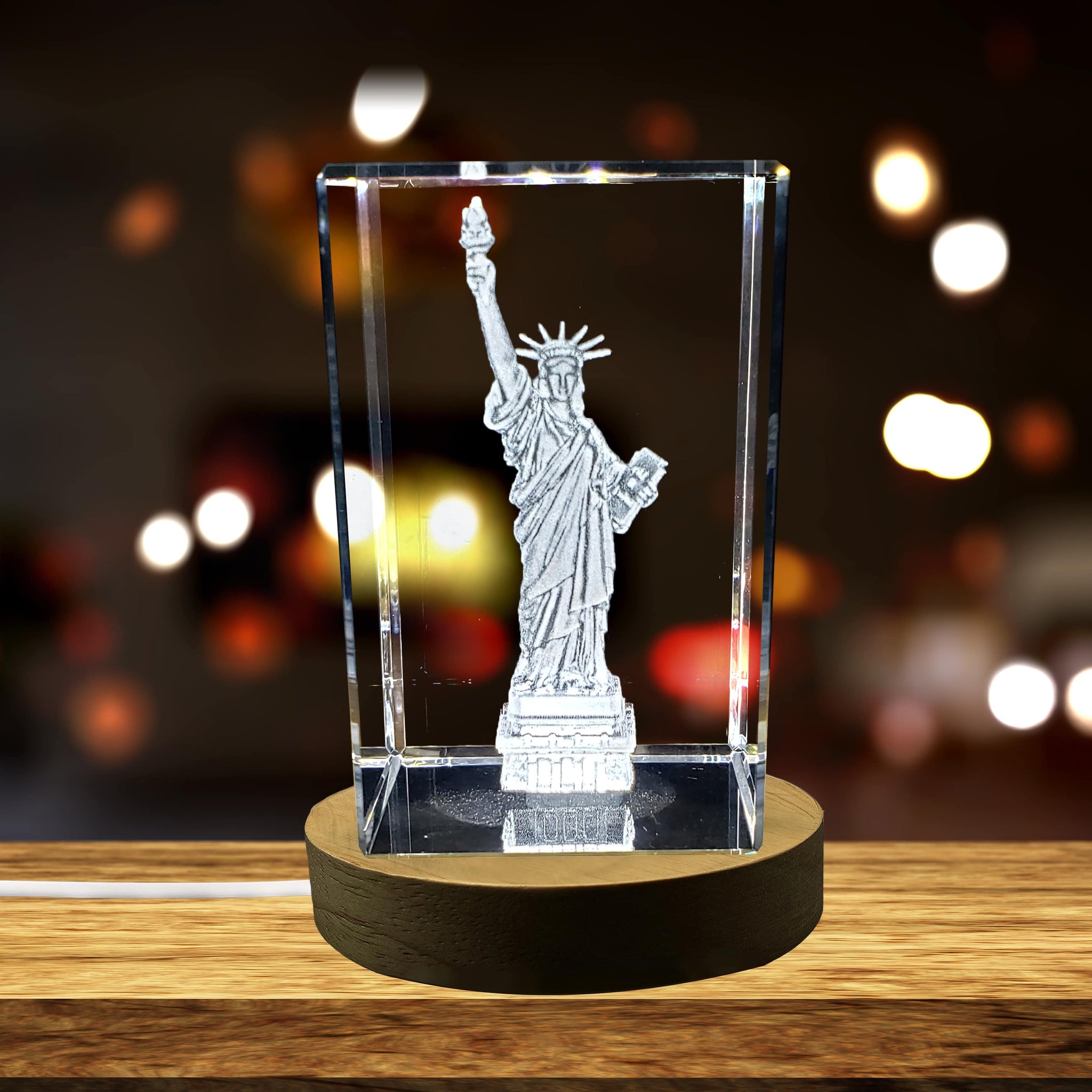 High-Quality Photo Printing & Personalized Gifts - Statue of Liberty 3D Engraved Crystal Souvenir Keepsake | FreezePIX